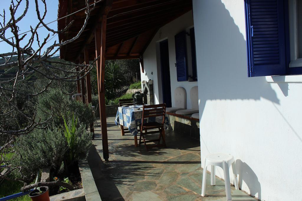 Mourtero House Villa Kalamakia Room photo